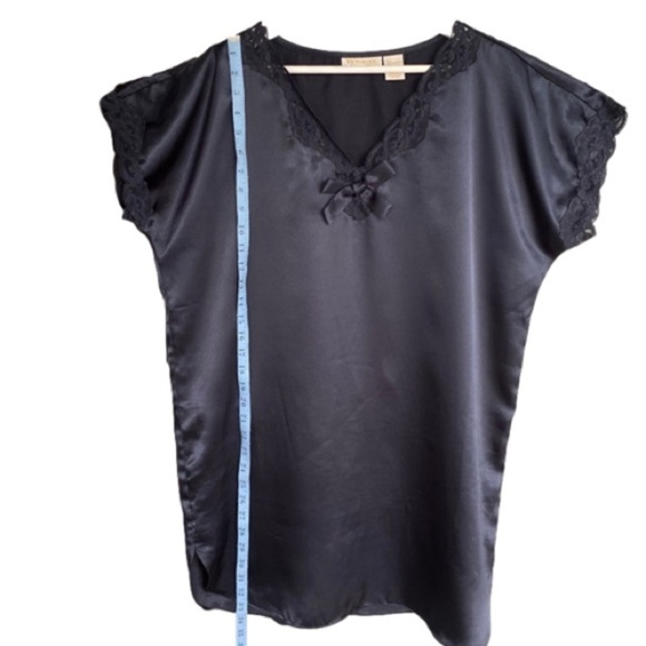 VICTORIA'S SECRET Vintage Gold Label Night Shirt Black Cap SleevesWomen Size M/L - Picture 3 of 8